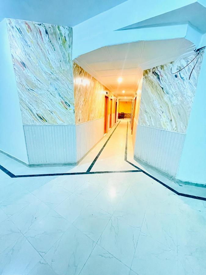 מולטאן Hotel New Mid City מראה חיצוני תמונה