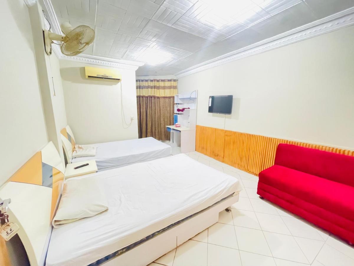 מולטאן Hotel New Mid City מראה חיצוני תמונה