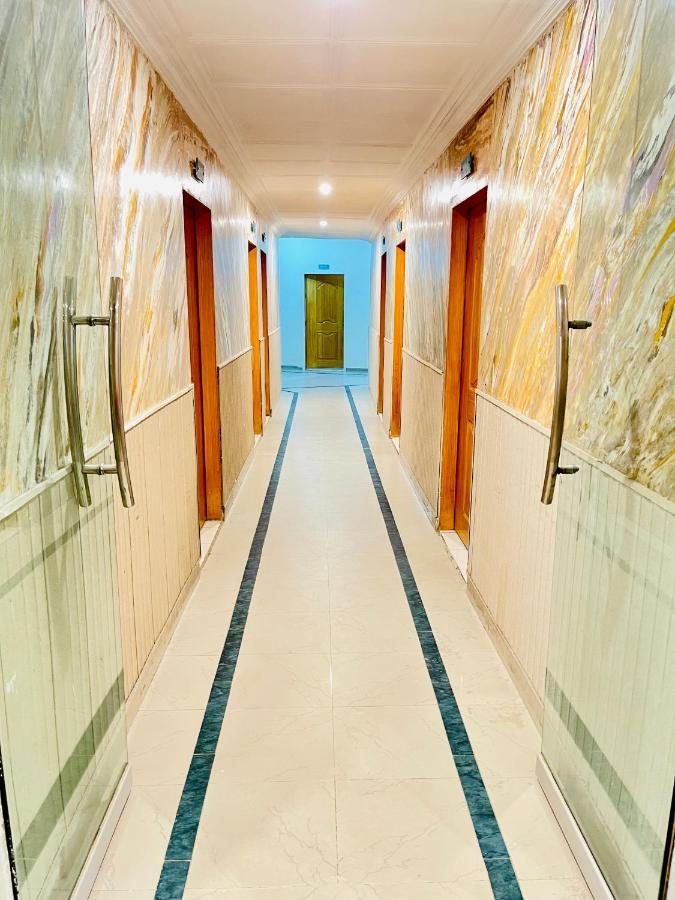 מולטאן Hotel New Mid City מראה חיצוני תמונה
