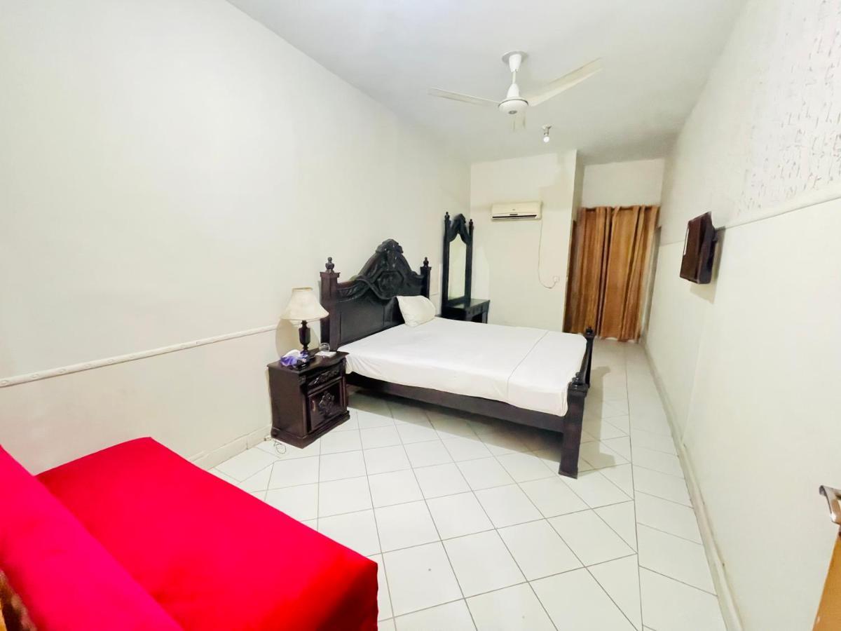 מולטאן Hotel New Mid City מראה חיצוני תמונה
